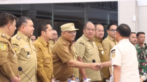 Rakor percepatan rehabilitasi dan rekonstruksi pasca bencana di Sumut.(ist)