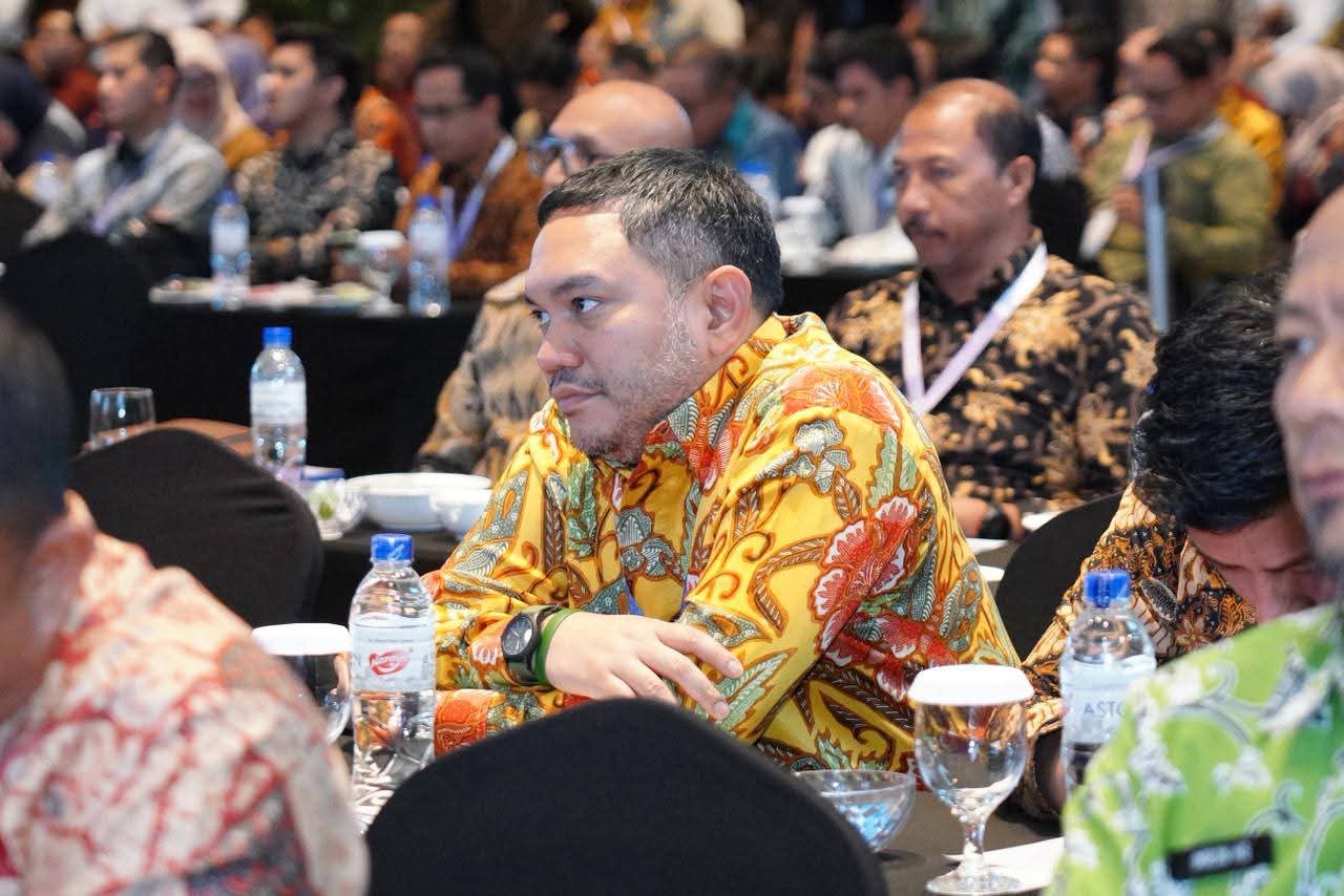 Bupati Pakpak Bharat Franc Tumanggor Hadiri Rakernas APKASI di Batam.(istk