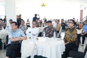 Bupati Dairi hadiri Vickner Sinaga Hadiri Kunker Dewan Ekonomi Nasional di kawasan TSHTH2 di Humbang Hasundutan .(ist)