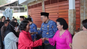 Bupati Dairi Vickner Sinaga mengadakan Ramah tamah untuk mempererat tali silaturahmi dengan para Jurnalis Media Cetak dan Online menjelang indul Fitri.(ist)