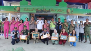 Saat meninjau Pos Pengamanan Operasi Patuh Toba 2026 Simpang Salak Sidikalang.(ist)