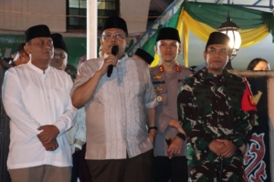 Bupati Dairi Vickner Sinaga Bersama Forkopimda Lepas Pawai Takbiran Idul Fitri 1447 H.(ist)