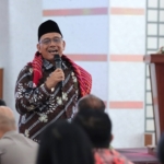 Bupati Dairi Vickner Sinaga dalam acara Musrenbang di Kabupaten Karo.(ist)