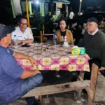 Bupati Dairi Vickner Sinaga saat berada dilokasi wisata air terjun Lae Pendaroh Sitinjo.(ist)