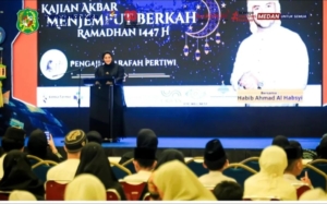 pengajian Akbar Menjemput Berkah Ramadan yang digelar Pengajian Arafah Pertiwi di Ballroom Gedung Bank Sumut.(ist)