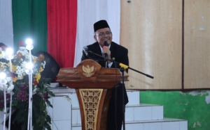 Bupati Dairi Vickner Sinaga dalam perayaan Paskah Oikumene Pemerintah Kabupaten (Pemkab) Dairi di GOR Sidikalang.(ist)