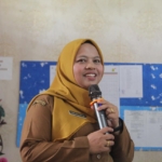 Kepala Sekolah SMA Negeri 1 Salak, Nurlaila Solin.(ist)