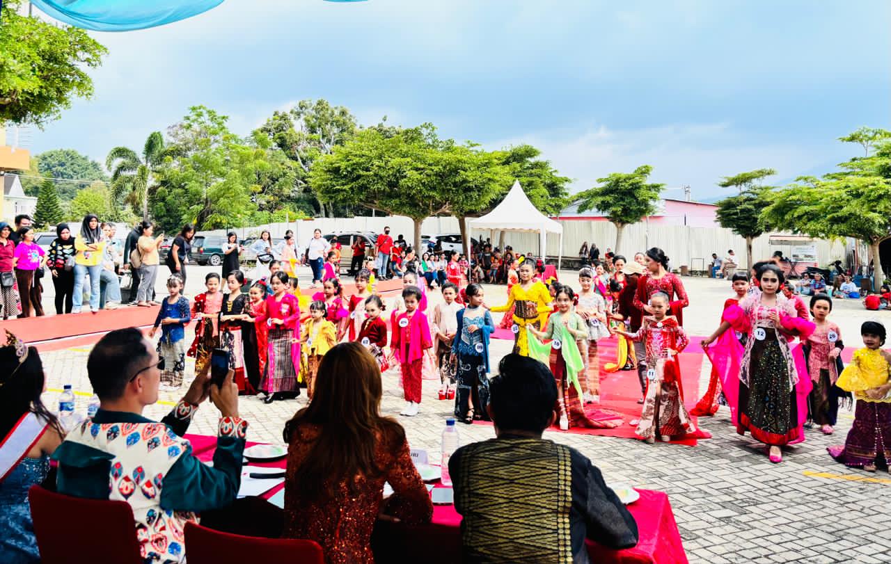 Lomba fasion show tingkat pelajar SD.(ist)