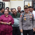 Warga mendatangi kantor DPRD Kabupaten Karo di Jalan Veteran Padang Mas, Kabanjahe.(ist)