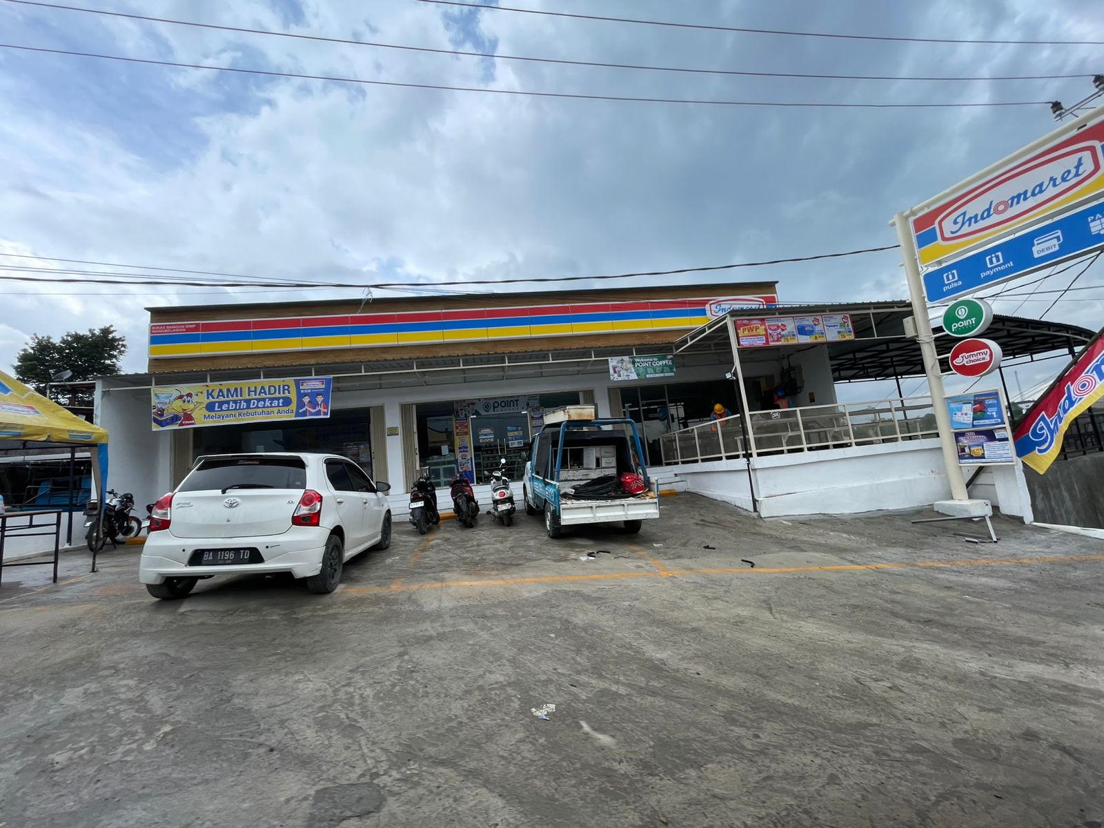 Gerai Indomaret yang berada di Simpang Desa Lingga, Kabupaten Karo.(ist)