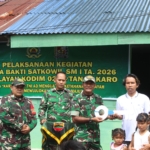 Program Bedah Rumah, TNI AD bersinergi dengan pemerintah daerah untuk merenovasi hunian warga kurang mampu agar menjadi rumah yang layak huni.(ist)