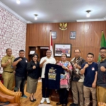 Pengurus Cabang (Pengcab) Wushu Karo berkunjung ke Ketua DPRD Kabupaten Karo Iriani Br Tarigan.(ist)