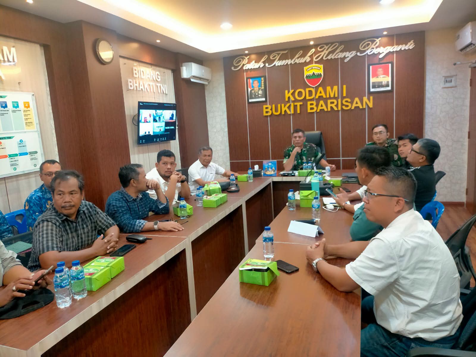 Penandatanganan kerjasama untuk penanganan rehabilitasi sawah seluas 207 hektar di Humbang Hasundutan.(ist)