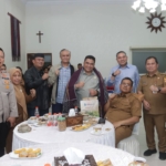 Bupati Dairi Vickner Sinaga dan Wakil Bupati Wahyu Daniel Sagala menerima kunjungan Direktur Tanaman Semusim dan Tahunan di Direktorat Jenderal Perkebunan, Kementerian Pertanian Republik Indonesia.(ist)