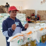 penyaluran Cadangan Pangan Pemerintah (CPP) kepada Masyarakat penerima bantuan di wilayah Kecamatan Lintongnihuta.(ist)