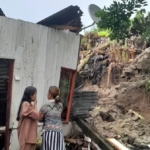 Peristiwa longsor yang terjadi di Pondok Sayur kota Pematangsiantar.(Hegi)