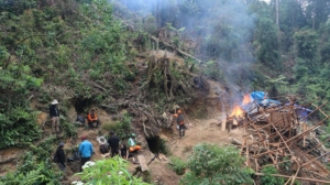 Lokasi Penambangan Emas Tanpa Izin (PETI) di kawasan hutan lindung Desa Kuta Usang Kecamatan Pegagan Hilir saat di grebek tim gabungan.(ist)