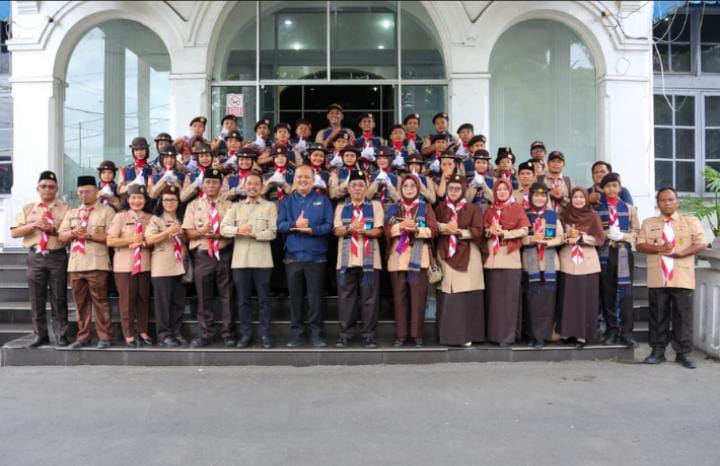 38 orang Kontingan Kota Pematangsiantar menuju Jamnas XII Tahun 2026 saat dilepas Pemko Siantar.(ist)