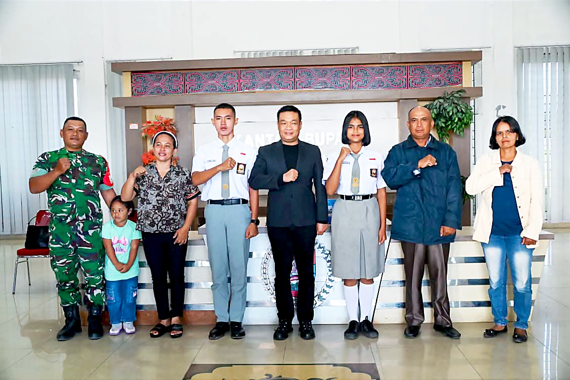 Dua putra-putri terbaik Humbahas terpilih sebagai anggota Pasukan Pengibar Bendera Pusaka (Paskibraka) tingkat Provinsi Sumatera Utara tahun 2026.(ist)