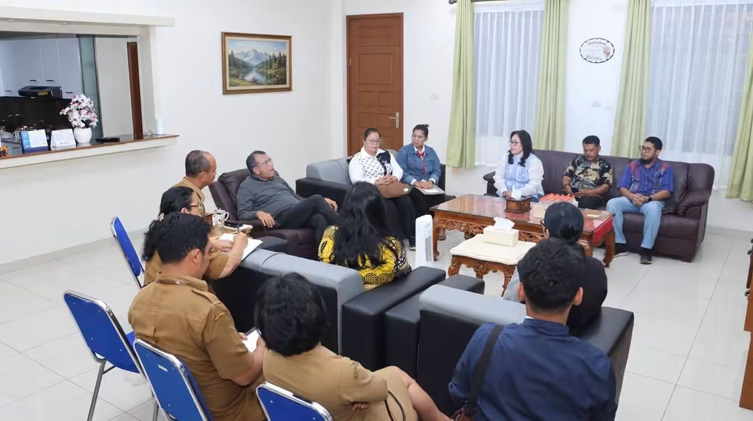 Bupati Dairi Vickner Sinaga audiensi dengan Dewan Pimpinan Cabang Persatuan Inteligensia Kristen Indonesia (DPC PIKI) Dairi.(ist)