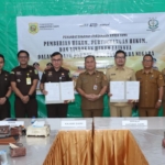 Bapenda tandatangani Perjanjian Kerja Sama terkait Pemberian Hukum, Pertimbangan Hukum dan Tindakan Hukum Lainnya Dalam Bidang Perdata dan Tata Usaha Negara dengan kejaksaan negeri Dairi.(ist)