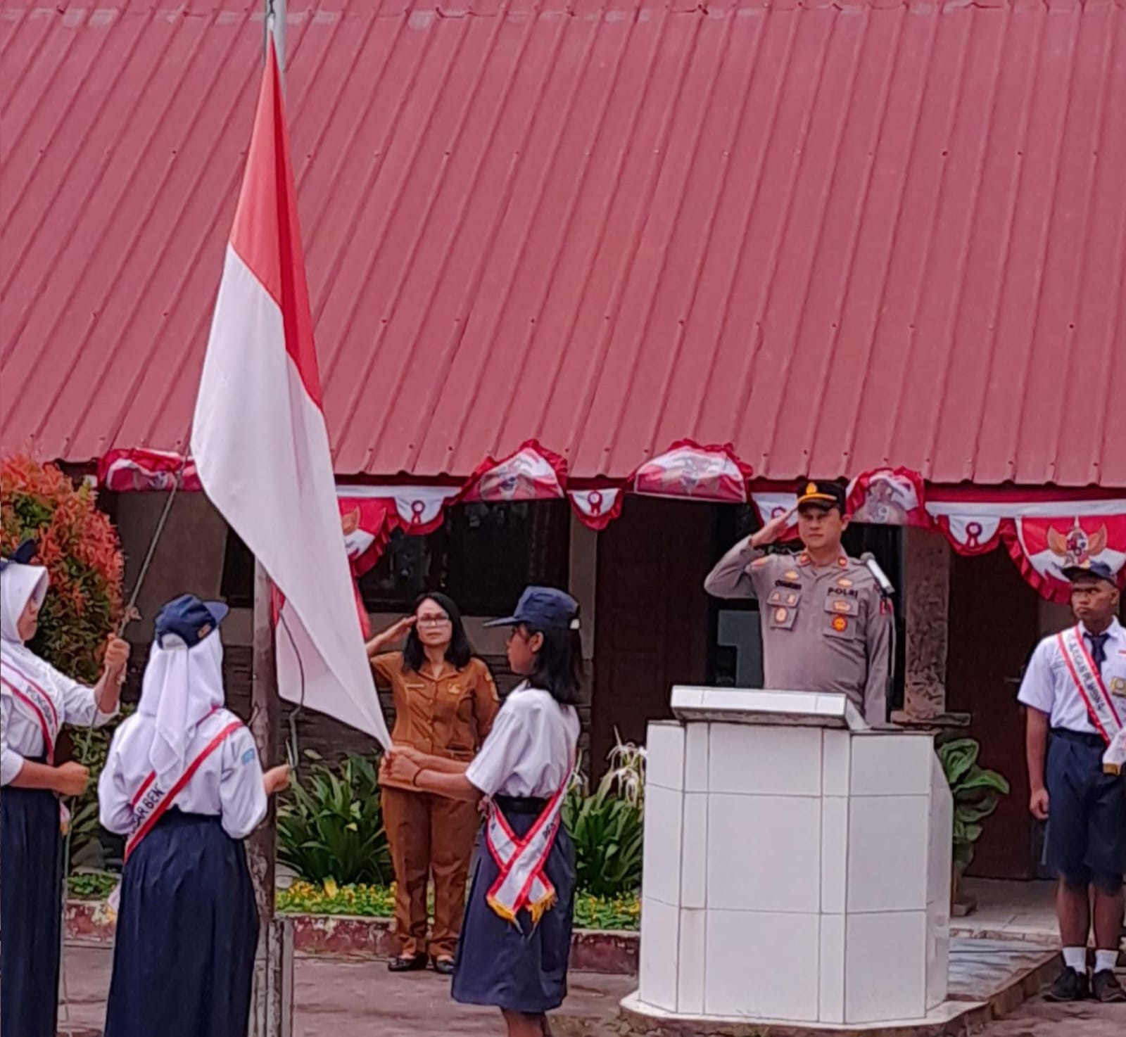 Apel pagi di SMP Negeri 1, Jalan Merdeka, Kelurahan Pardomuan.(ist)