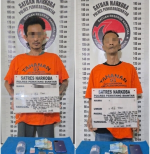 Kedua residivis kasus narkoba dan barang bukti diamankan Satnarkoba Polres kota Pematangsiantar.(Hegi)